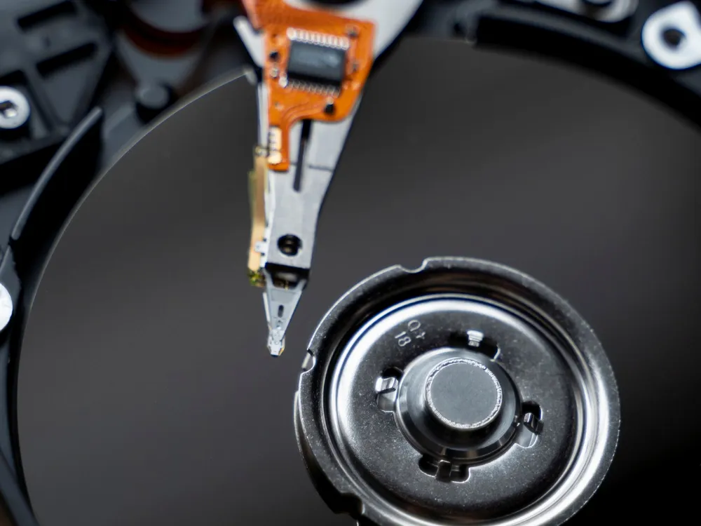 Otvoren hard disk